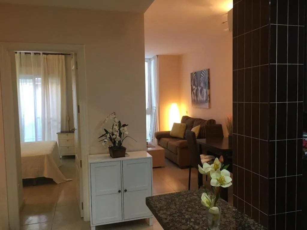 APTOS EL SOMBRERO ,PLAYA LOS BOLICHES, MODERNO APARTAMENTO 2 Dor Fuengirola